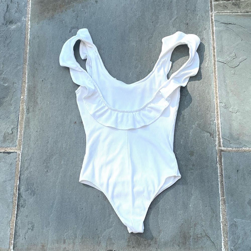 ASOS Wild Honey White Ribbed Ruffle Bodysuit - Picture 7 of 9